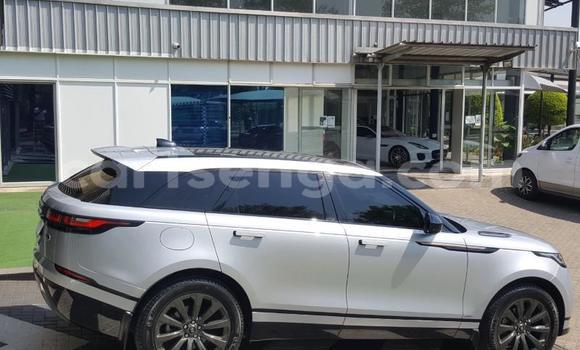 Nunua Ilio tumika Land Rover Discovery Sport Silver Gari ndani ya Bhunya nchini Manzini Nunua Ilio tumika Land Rover Discovery Sport Silver Gari ndani ya Bhunya nchini Manzini