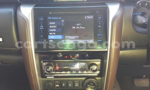 Nunua Ilio tumika Toyota Fortuner Silver Gari ndani ya Bhunya nchini Manzini Nunua Ilio tumika Toyota Fortuner Silver Gari ndani ya Bhunya nchini Manzini