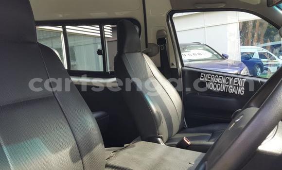 Nunua Ilio tumika Toyota Hiace White Gari ndani ya Bhunya nchini Manzini Nunua Ilio tumika Toyota Hiace White Gari ndani ya Bhunya nchini Manzini