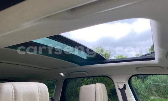 Nunua Ilio tumika Land Rover Discovery Sport Silver Gari ndani ya Bhunya nchini Manzini Nunua Ilio tumika Land Rover Discovery Sport Silver Gari ndani ya Bhunya nchini Manzini