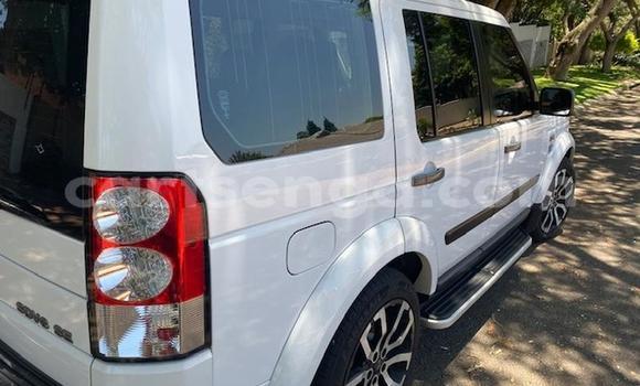 Nunua Ilio tumika Land Rover Discovery White Gari ndani ya Bhunya nchini Manzini Nunua Ilio tumika Land Rover Discovery White Gari ndani ya Bhunya nchini Manzini