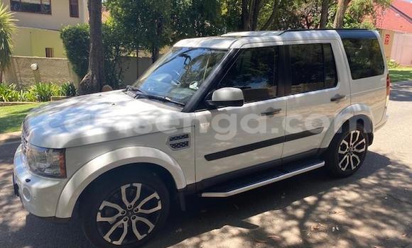 Nunua Ilio tumika Land Rover Discovery White Gari ndani ya Bhunya nchini Manzini Nunua Ilio tumika Land Rover Discovery White Gari ndani ya Bhunya nchini Manzini