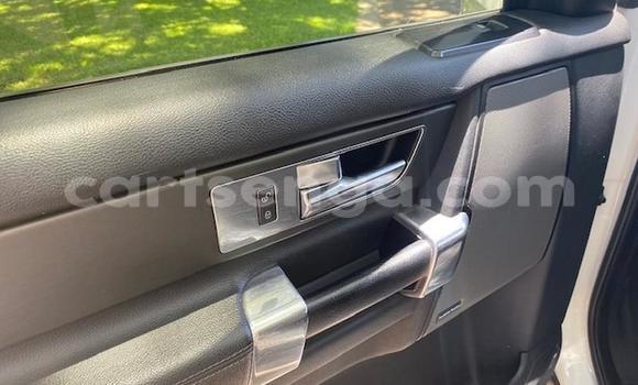 Nunua Ilio tumika Land Rover Discovery White Gari ndani ya Bhunya nchini Manzini Nunua Ilio tumika Land Rover Discovery White Gari ndani ya Bhunya nchini Manzini