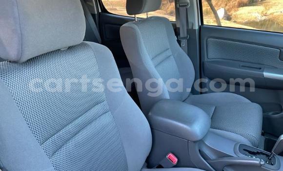 Nunua Ilio tumika Toyota Hilux White Gari ndani ya Bhunya nchini Manzini Nunua Ilio tumika Toyota Hilux White Gari ndani ya Bhunya nchini Manzini