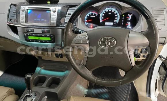 Nunua Ilio tumika Toyota Fortuner White Gari ndani ya Bhunya nchini Manzini Nunua Ilio tumika Toyota Fortuner White Gari ndani ya Bhunya nchini Manzini