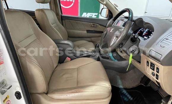 Nunua Ilio tumika Toyota Fortuner White Gari ndani ya Bhunya nchini Manzini Nunua Ilio tumika Toyota Fortuner White Gari ndani ya Bhunya nchini Manzini