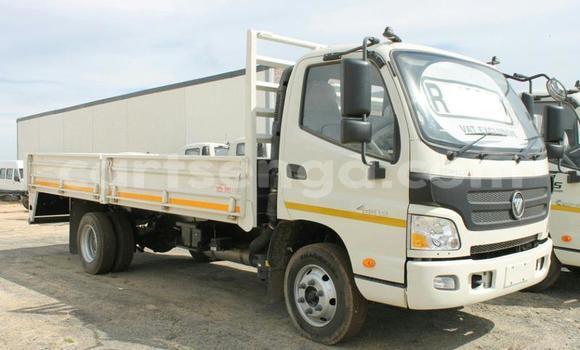 Buy Used Mercedes‒Benz 117 White Truck in Mbabane in Manzini Buy Used Mercedes‒Benz 117 White Truck in Mbabane in Manzini
