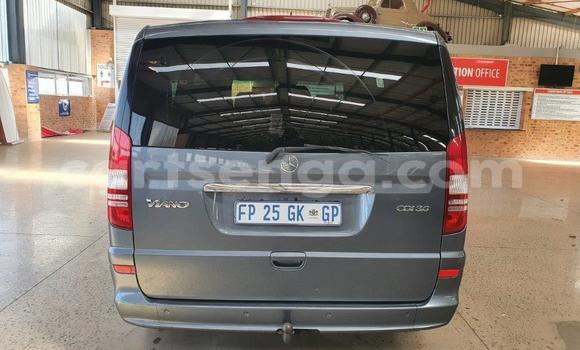 Acheter Occasion Voiture Mercedes‒Benz Viano Gris à Mbabane, Manzini Acheter Occasion Voiture Mercedes‒Benz Viano Gris à Mbabane, Manzini
