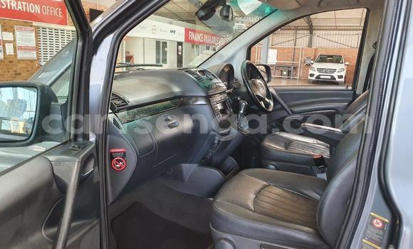 Acheter Occasion Voiture Mercedes‒Benz Viano Gris à Mbabane, Manzini Acheter Occasion Voiture Mercedes‒Benz Viano Gris à Mbabane, Manzini
