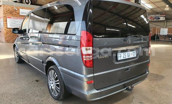 Acheter Occasion Voiture Mercedes‒Benz Viano Gris à Mbabane, Manzini Acheter Occasion Voiture Mercedes‒Benz Viano Gris à Mbabane, Manzini