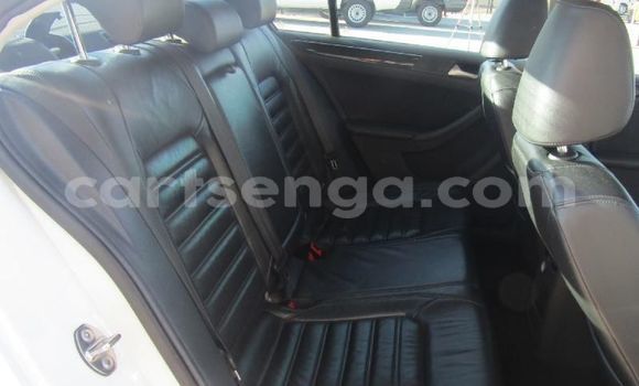 Buy Used Volkswagen Jetta White Car in Hluti in Shiselweni District Buy Used Volkswagen Jetta White Car in Hluti in Shiselweni District