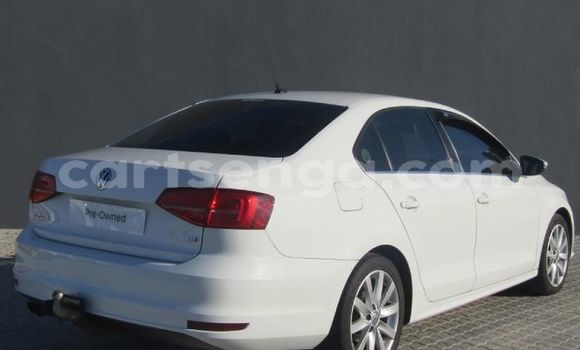 Buy Used Volkswagen Jetta White Car in Hluti in Shiselweni District Buy Used Volkswagen Jetta White Car in Hluti in Shiselweni District