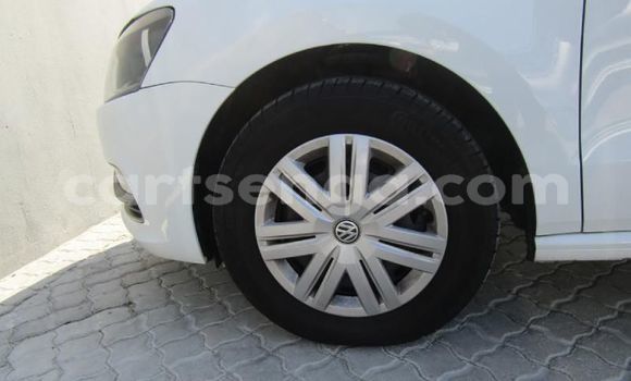 Buy Used Volkswagen Polo White Car in Bulembu in Hhohho Buy Used Volkswagen Polo White Car in Bulembu in Hhohho