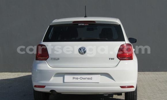 Buy Used Volkswagen Polo White Car in Bulembu in Hhohho Buy Used Volkswagen Polo White Car in Bulembu in Hhohho