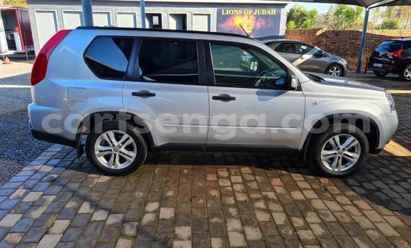 Nunua Ilio tumika Nissan X–Trail Silver Gari ndani ya Mbabane nchini Manzini Nunua Ilio tumika Nissan X–Trail Silver Gari ndani ya Mbabane nchini Manzini