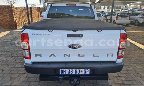 Nunua Ilio tumika Ford Ranger White Gari ndani ya Mbabane nchini Manzini Nunua Ilio tumika Ford Ranger White Gari ndani ya Mbabane nchini Manzini