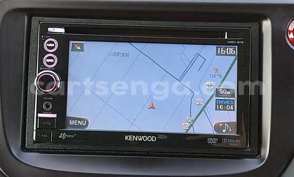 Nunua Ilio tumika Honda FIT White Gari ndani ya Ezulwini nchini Hhohho Nunua Ilio tumika Honda FIT White Gari ndani ya Ezulwini nchini Hhohho