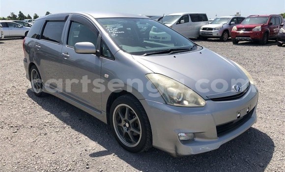 Buy Used Toyota Wish Silver Car in Ezulwini in Hhohho Buy Used Toyota Wish Silver Car in Ezulwini in Hhohho