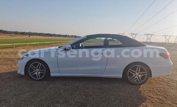 Buy Used Mercedes-Benz E-Classe White Car in Mbabane in Manzini Buy Used Mercedes-Benz E-Classe White Car in Mbabane in Manzini