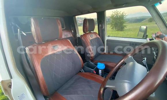 Buy Used Toyota Land Cruiser White Car in Mbabane in Manzini Buy Used Toyota Land Cruiser White Car in Mbabane in Manzini