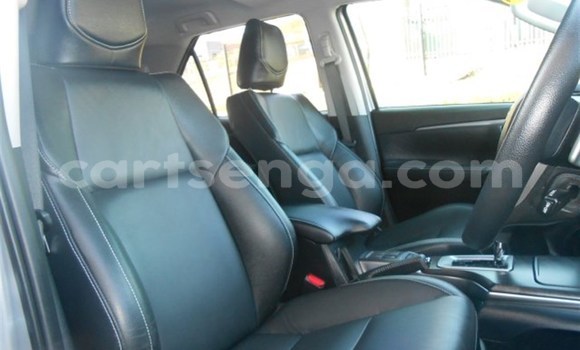 Buy Used Toyota Fortuner Silver Car in Mbabane in Manzini Buy Used Toyota Fortuner Silver Car in Mbabane in Manzini