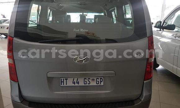 Buy Used Hyundai H1 Silver Car in Mbabane in Manzini Buy Used Hyundai H1 Silver Car in Mbabane in Manzini