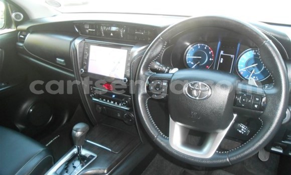 Buy Used Toyota Fortuner Silver Car in Mbabane in Manzini Buy Used Toyota Fortuner Silver Car in Mbabane in Manzini