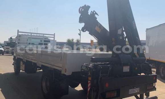 Buy Used Caterpillar 120 Other Truck in Ezulwini in Hhohho Buy Used Caterpillar 120 Other Truck in Ezulwini in Hhohho