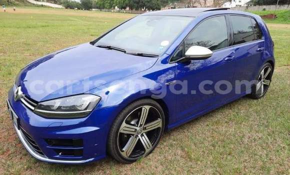 Buy Used Volkswagen Golf R Blue Car in Manzini in Manzini Buy Used Volkswagen Golf R Blue Car in Manzini in Manzini