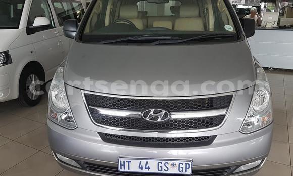 Buy Used Hyundai H1 Silver Car in Mbabane in Manzini Buy Used Hyundai H1 Silver Car in Mbabane in Manzini