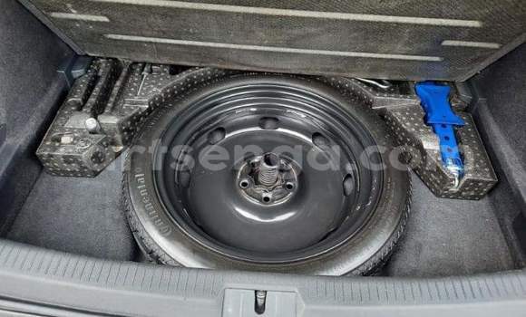 Buy Used Volkswagen Golf R Blue Car in Manzini in Manzini Buy Used Volkswagen Golf R Blue Car in Manzini in Manzini