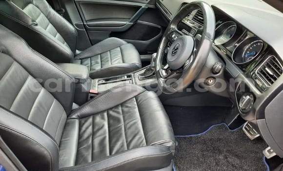 Buy Used Volkswagen Golf R Blue Car in Manzini in Manzini Buy Used Volkswagen Golf R Blue Car in Manzini in Manzini