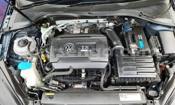 Buy Used Volkswagen Golf R Blue Car in Manzini in Manzini Buy Used Volkswagen Golf R Blue Car in Manzini in Manzini