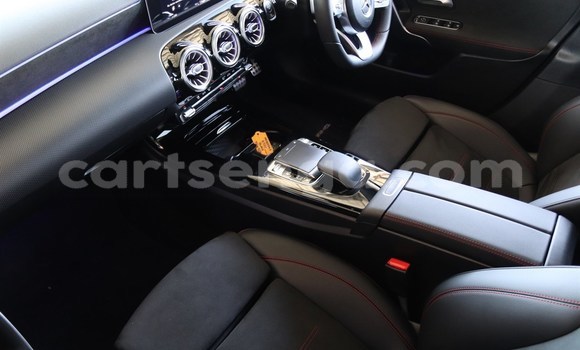 Buy Used Mercedes-Benz A200 Black Car in Ezulwini in Hhohho Buy Used Mercedes-Benz A200 Black Car in Ezulwini in Hhohho