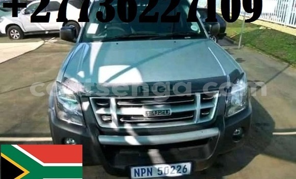 Acheter Occasion Voiture Isuzu KB Gris à Mbabane, Manzini