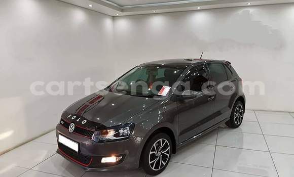 Nunua Ilio tumika Volkswagen Polo Silver Gari ndani ya Big Bend nchini Wilaya ya Lubombo