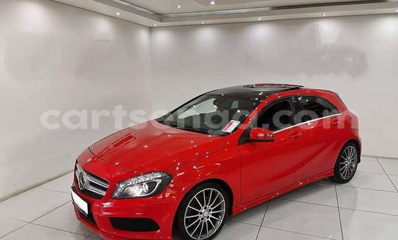 Nunua Ilio tumika Mercedes‒Benz A–Class Red Gari ndani ya Big Bend nchini Wilaya ya Lubombo