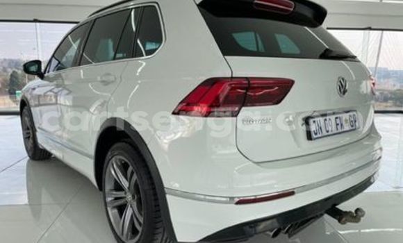 Nunua Ilio tumika Volkswagen Tiguan White Gari ndani ya Manzini nchini Manzini Nunua Ilio tumika Volkswagen Tiguan White Gari ndani ya Manzini nchini Manzini