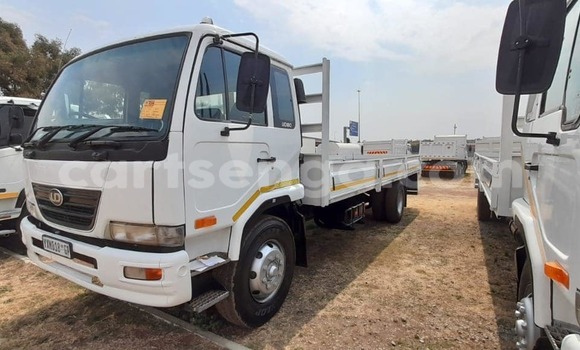 Buy Used Nissan UD White Truck in Mbabane in Manzini Buy Used Nissan UD White Truck in Mbabane in Manzini