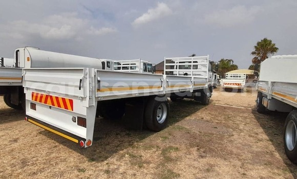 Buy Used Nissan UD White Truck in Mbabane in Manzini Buy Used Nissan UD White Truck in Mbabane in Manzini