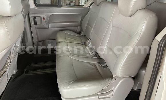 Nunua Ilio tumika Hyundai H1 White Gari ndani ya Big Bend nchini Wilaya ya Lubombo Nunua Ilio tumika Hyundai H1 White Gari ndani ya Big Bend nchini Wilaya ya Lubombo