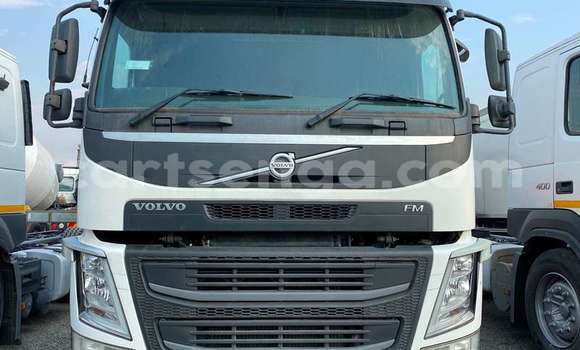 Acheter Occasion Utilitaire Volvo F4 Blanc à Mbabane, Manzini Acheter Occasion Utilitaire Volvo F4 Blanc à Mbabane, Manzini