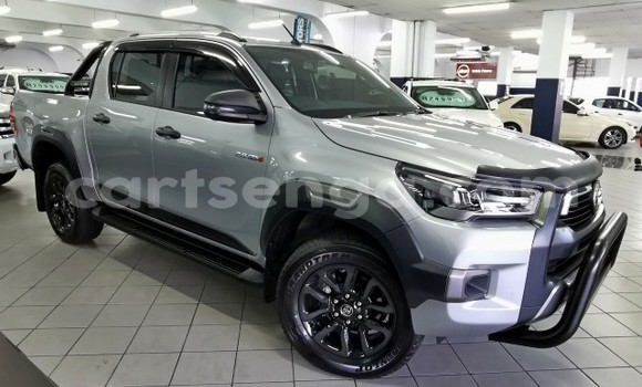 Buy Used Toyota Hilux Silver Car in Mbabane in Manzini Buy Used Toyota Hilux Silver Car in Mbabane in Manzini