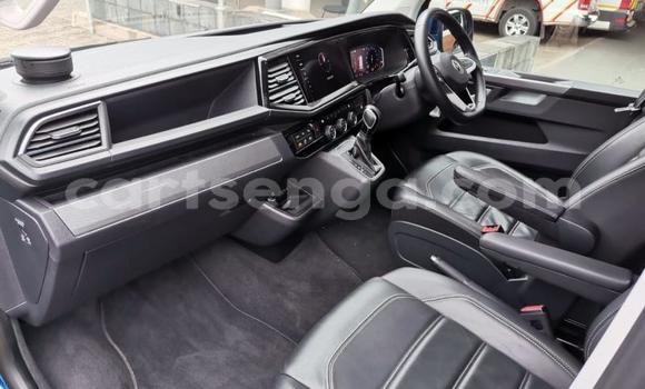 Acheter Occasion Voiture Volkswagen Caravelle Bleu à Mbabane, Manzini Acheter Occasion Voiture Volkswagen Caravelle Bleu à Mbabane, Manzini