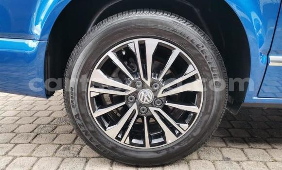 Acheter Occasion Voiture Volkswagen Caravelle Bleu à Mbabane, Manzini Acheter Occasion Voiture Volkswagen Caravelle Bleu à Mbabane, Manzini