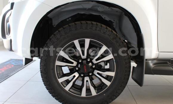 Nunua Ilio tumika Isuzu D–MAX White Gari ndani ya Mbabane nchini Manzini Nunua Ilio tumika Isuzu D–MAX White Gari ndani ya Mbabane nchini Manzini