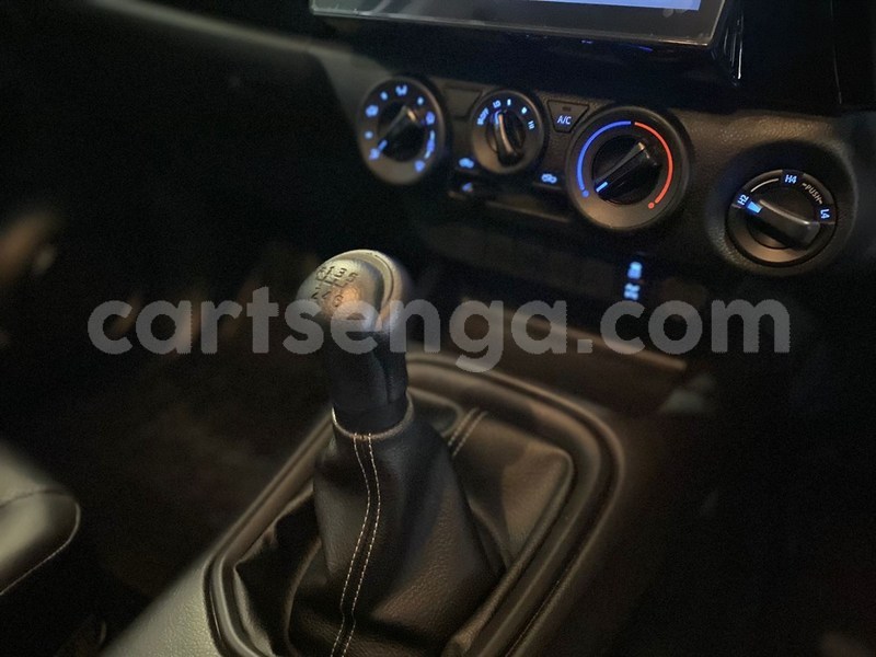 Big with watermark toyota hilux hhohho ezulwini 26151