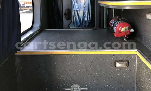 Acheter Occasion Utilitaire Volvo F4 Blanc à Mbabane, Manzini Acheter Occasion Utilitaire Volvo F4 Blanc à Mbabane, Manzini