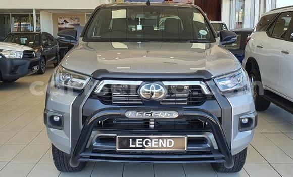 Buy Used Toyota Hilux Silver Car in Ezulwini in Hhohho Buy Used Toyota Hilux Silver Car in Ezulwini in Hhohho