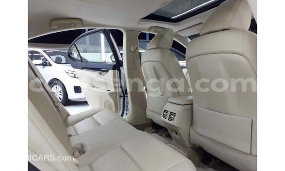 Buy Import Lexus ES White Car in Import - Dubai in Hhohho Buy Import Lexus ES White Car in Import - Dubai in Hhohho